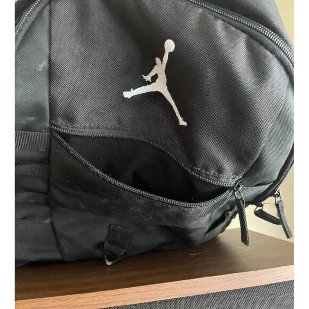 JUMPMAN Nike Jordan Air Jam Black‎ Zone Backpack (40.45L) School Rucksack Laptop